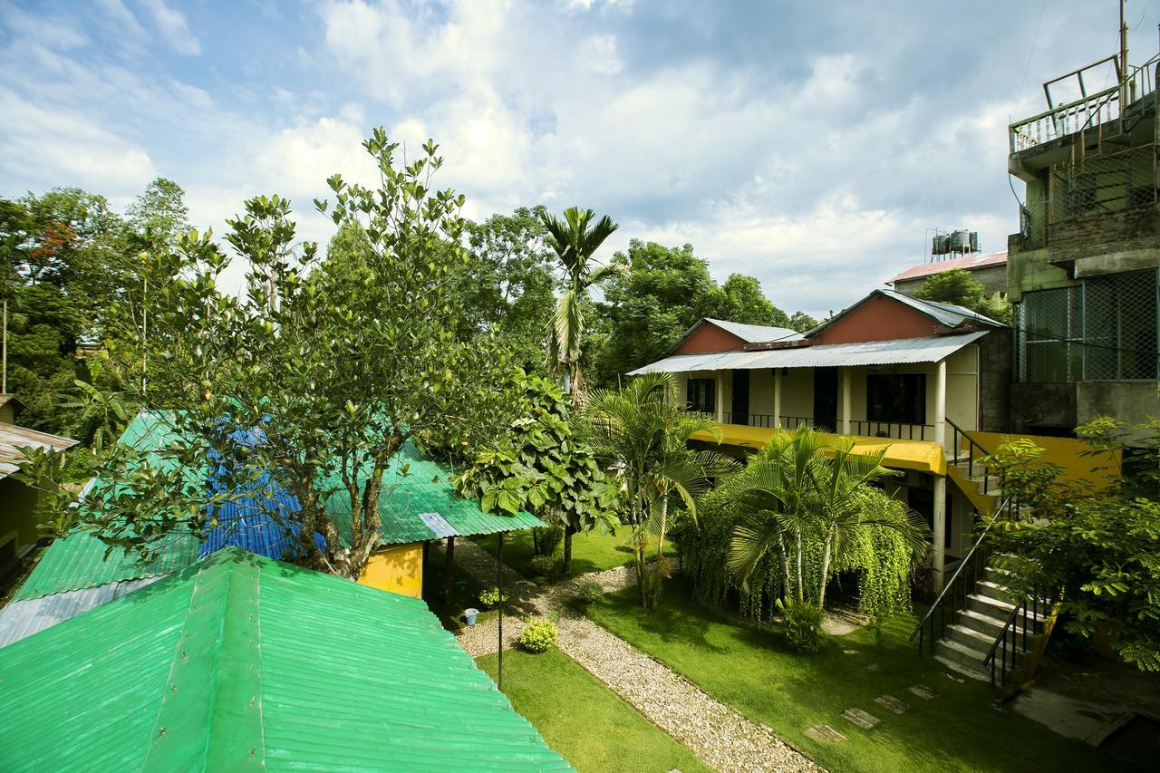 Sauraha Nana Hotel Kültér fotó