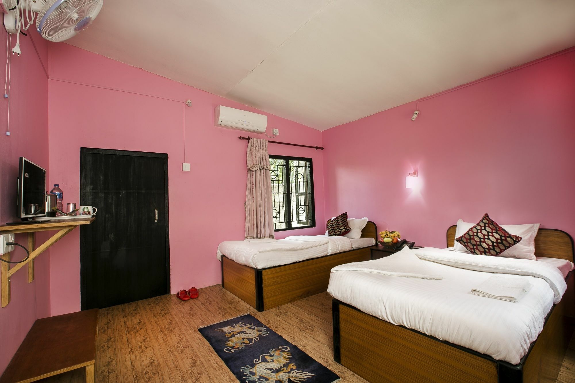 Sauraha Nana Hotel Kültér fotó